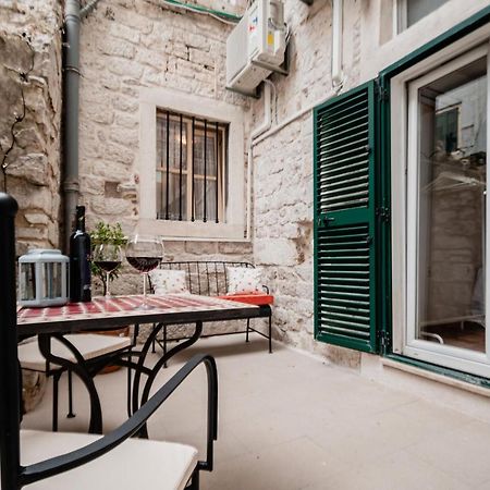 Lito Apartments Шибеник Экстерьер фото