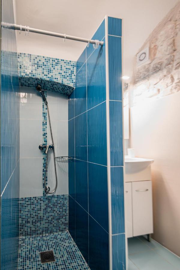 Lito Apartments Шибеник Экстерьер фото